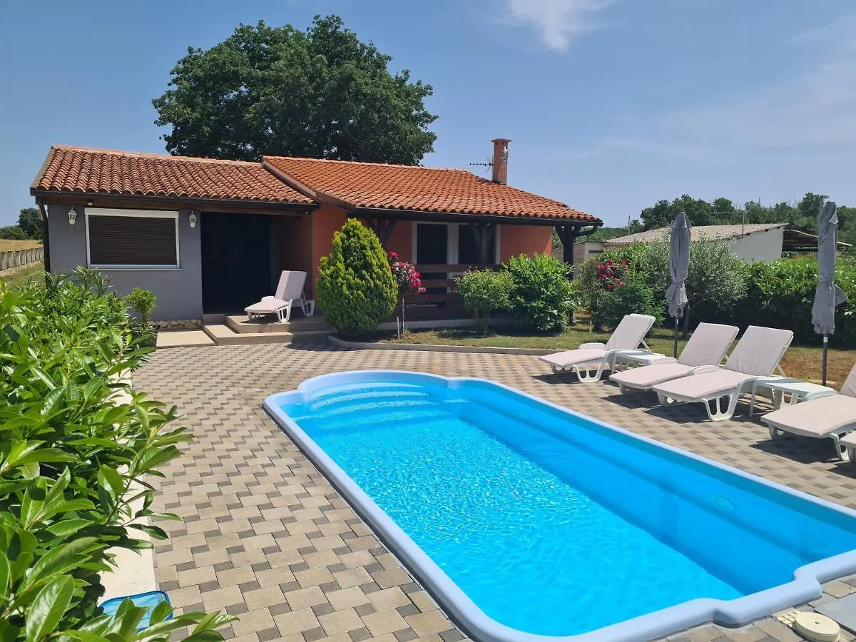 Romantic Villa Sejdic Pula 3*,  Croatia