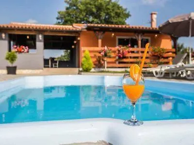 Romantic Villa Sejdic contacts